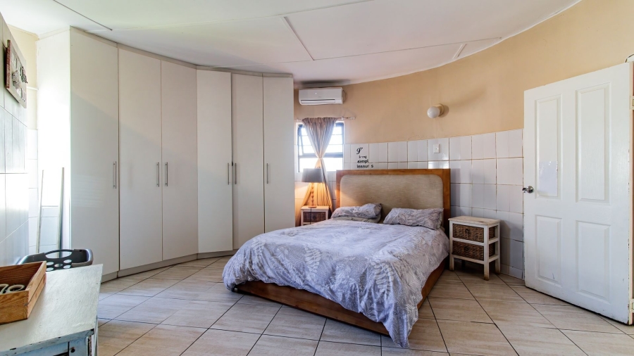 3 Bedroom Property for Sale in Kidds Beach Eastern Cape